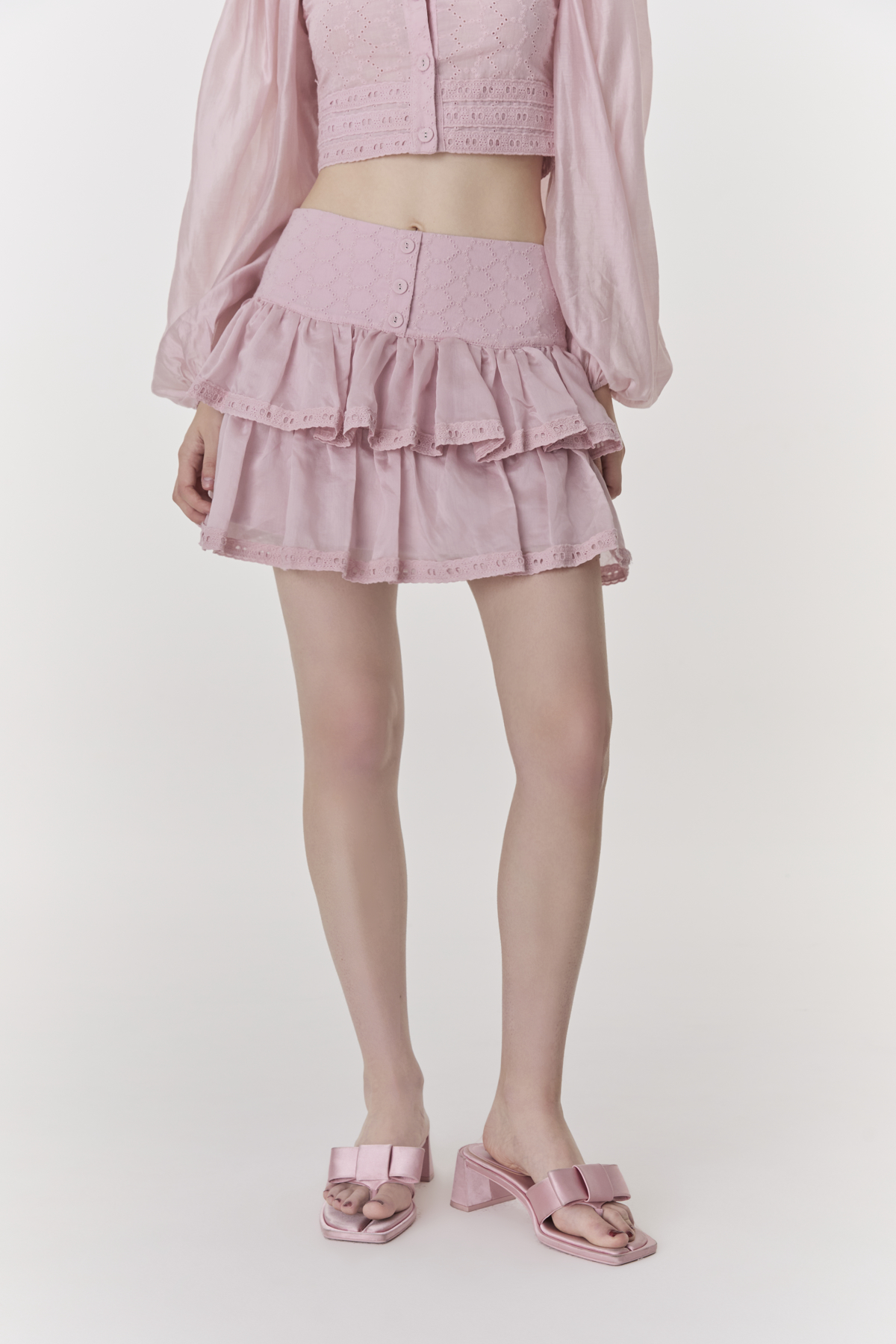 Villa Rosette Lace Mini Skirt by GENTLEWOMAN