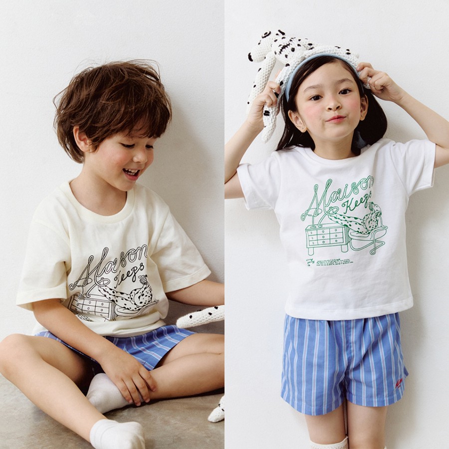 The Oversized Living Life Kids T-Shirt by maison KEEPS